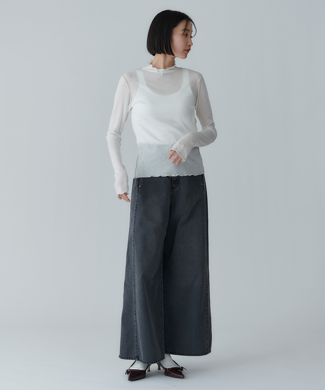 ワイドシルエットデニムパンツ