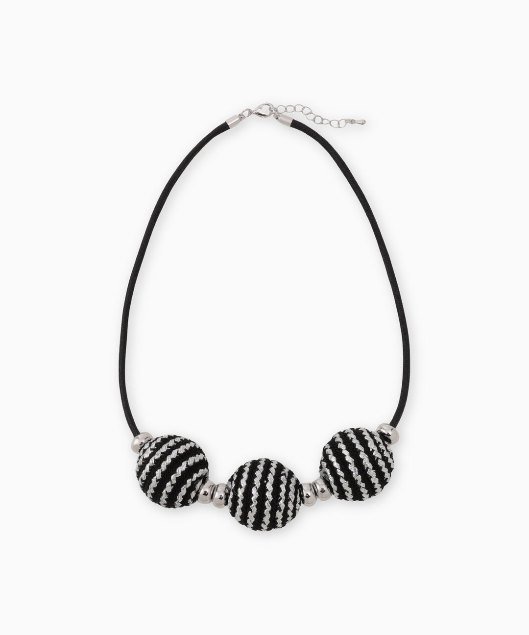 Ball necklace