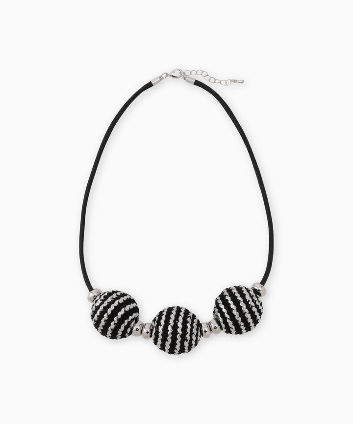 Ball necklace