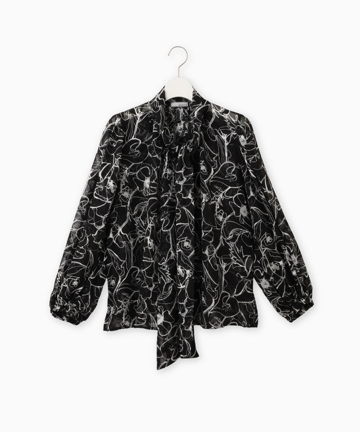 プリントボウタイブラウス