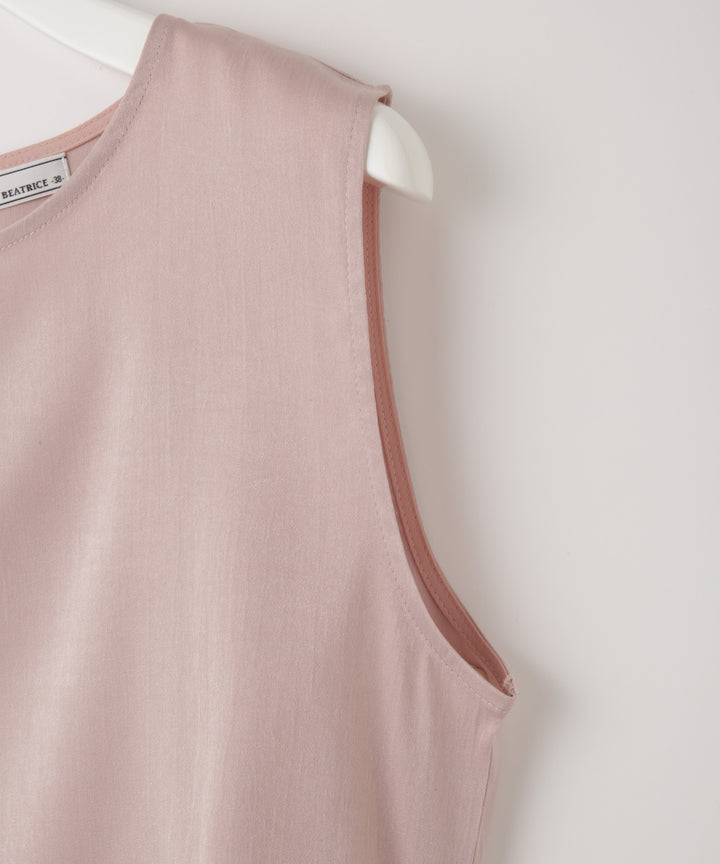 サテンタンクトップ