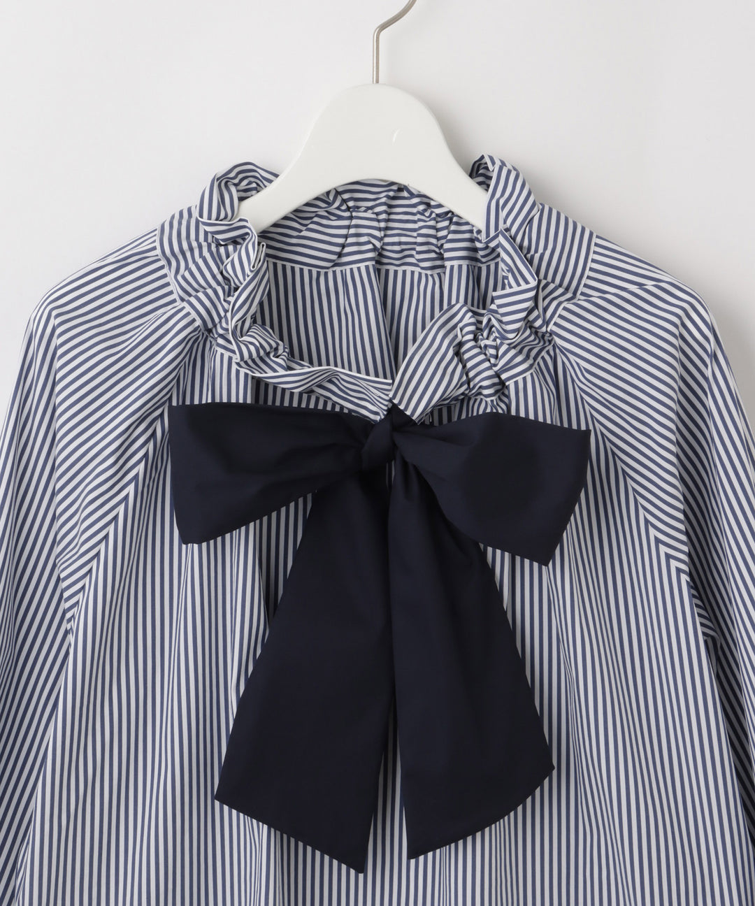 2-Way Frill Ribbon Blouse