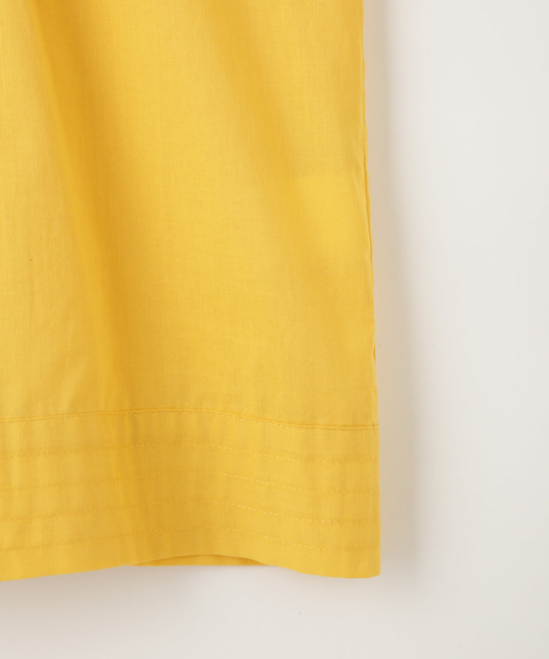 Tuck Volume Ribbon Blouse