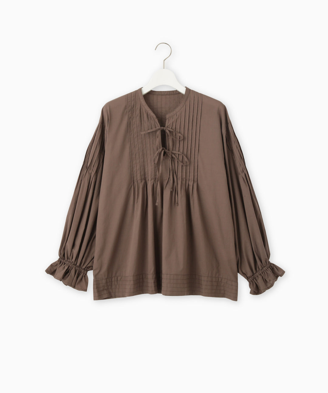 Tuck Volume Ribbon Blouse