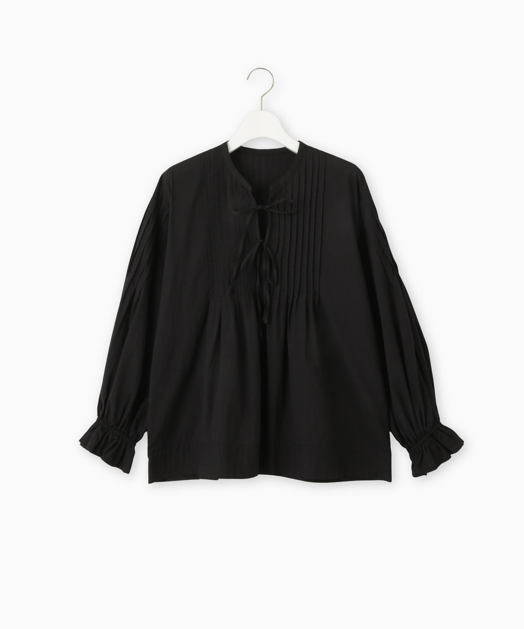 Tuck Volume Ribbon Blouse