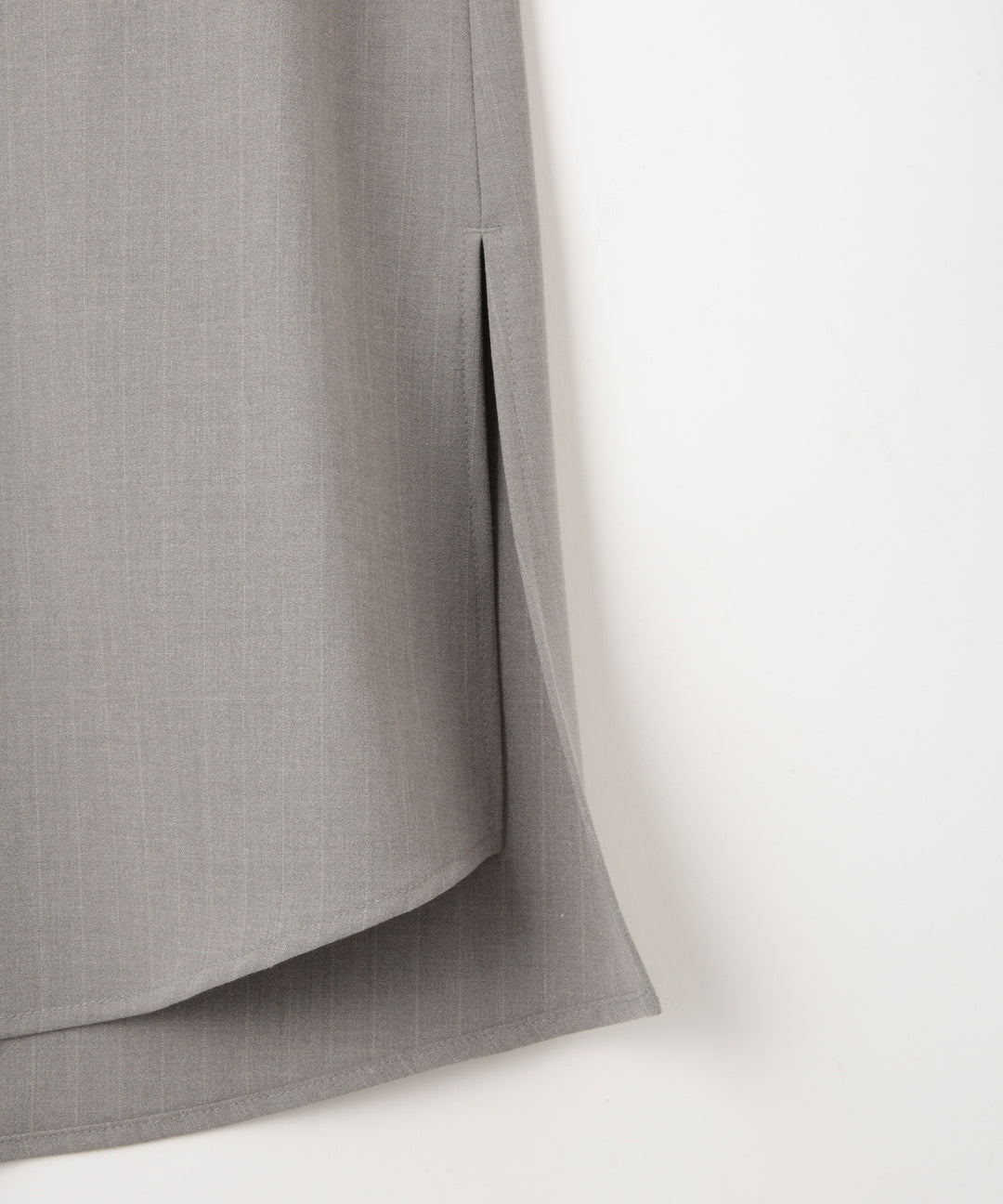 シンプルオーバーシャツ