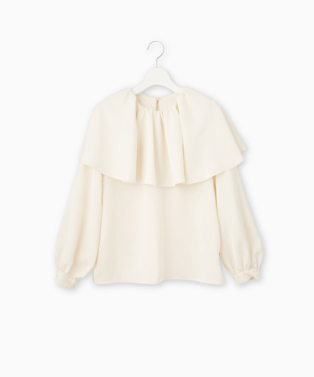 ビッグフリルブラウス