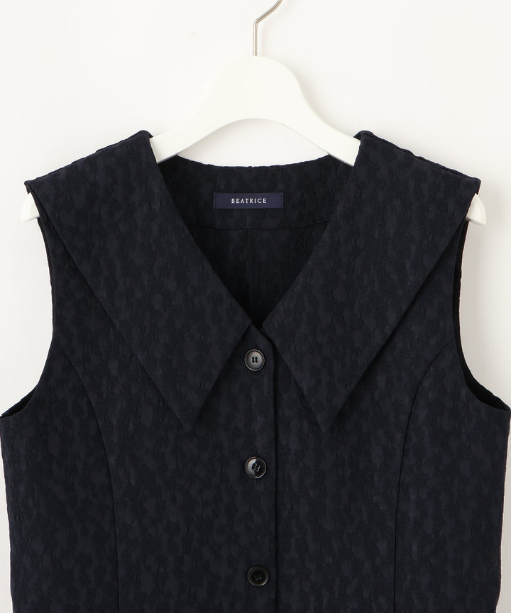 ウエストシェイプジレブラウス