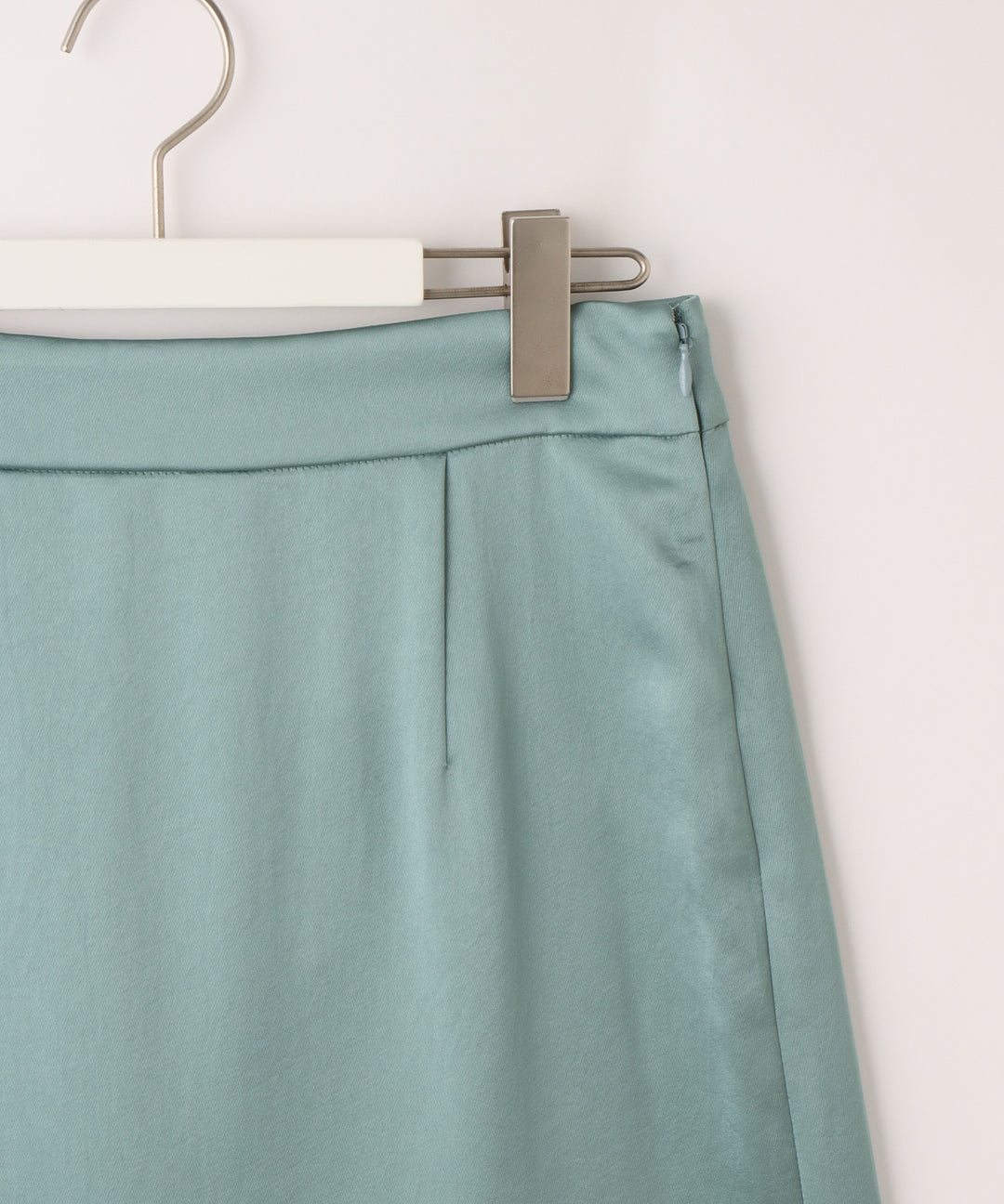 ヴィンテージサテンスカート