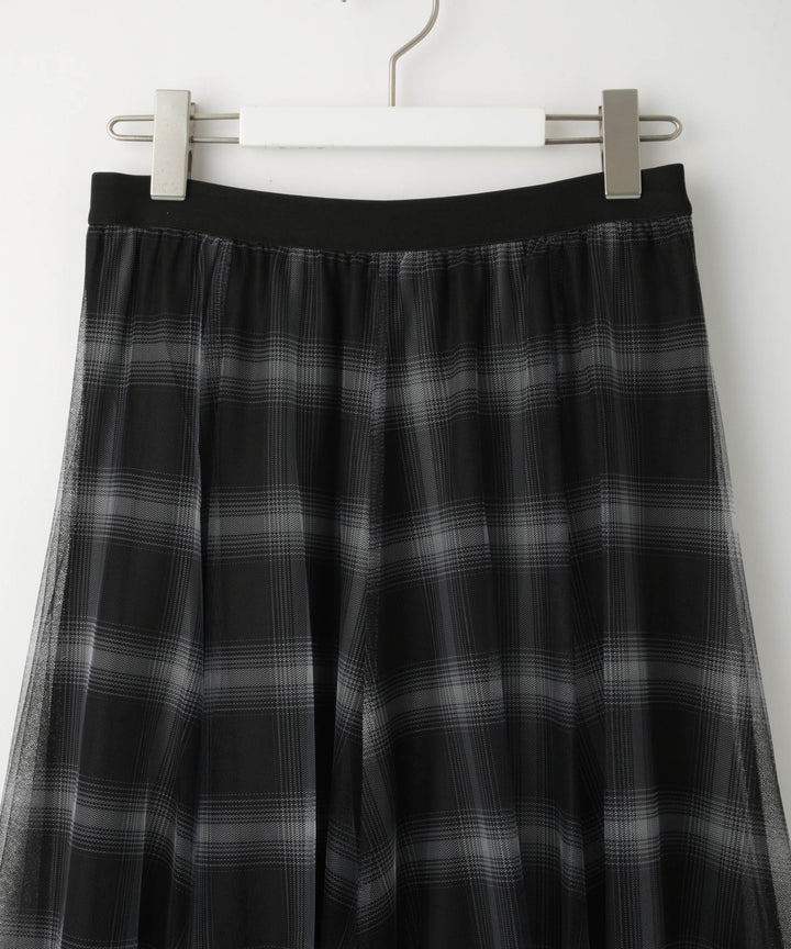 チェックチュールスカート