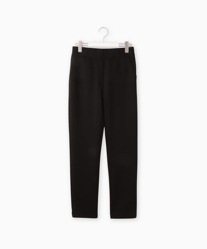 バックスリットストレートパンツ