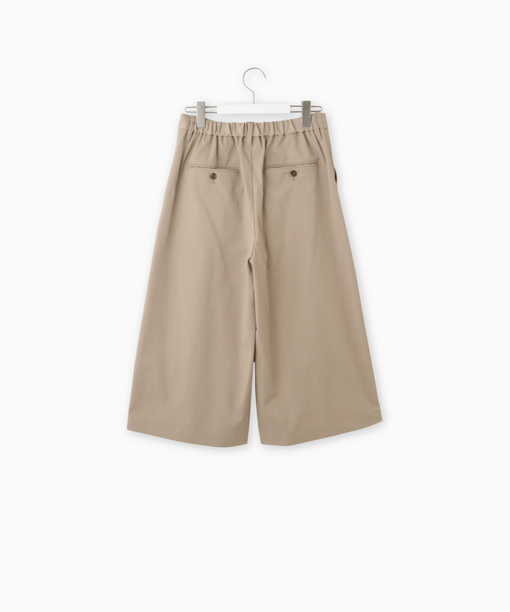 フロントタックガウチョパンツ