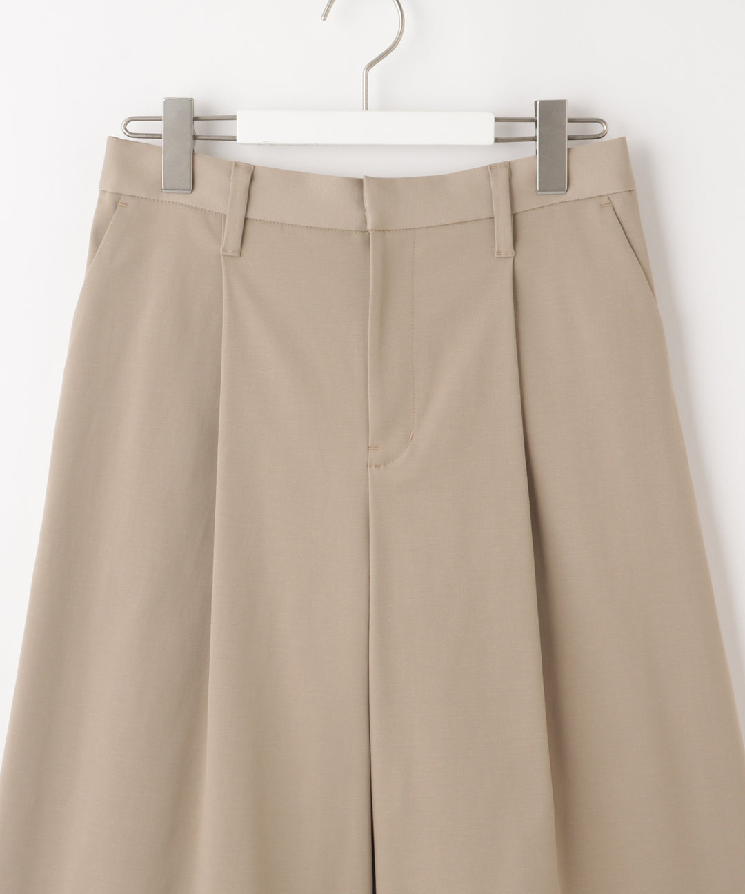 フロントタックガウチョパンツ