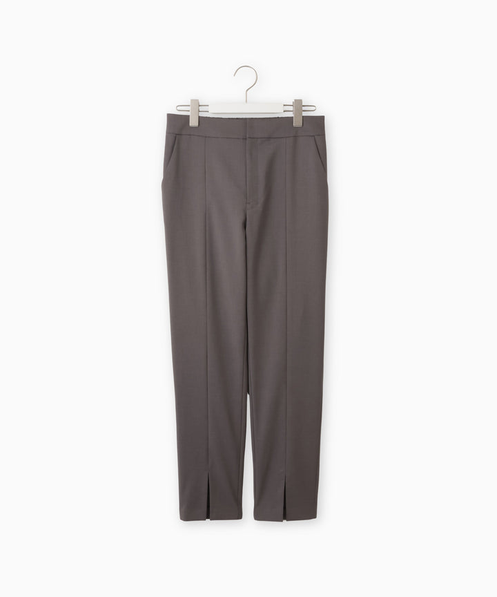 フロントスリットテーパードパンツ
