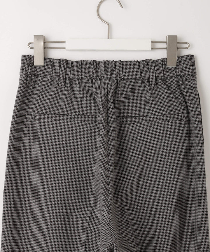 裏起毛ストレッチバレルパンツ