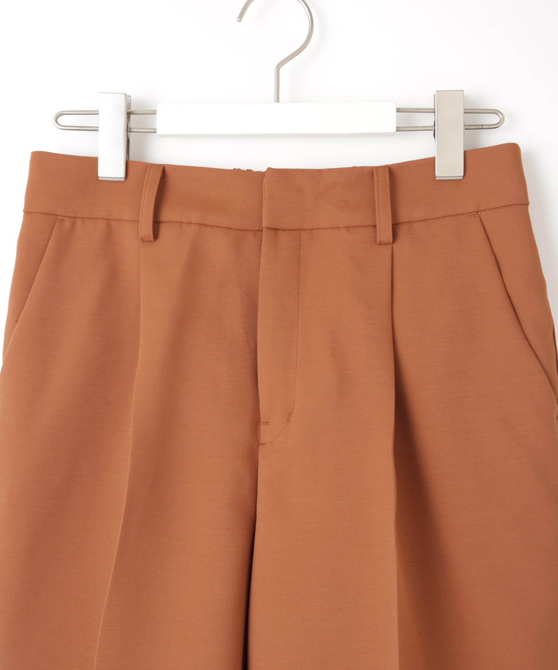 ワンタックセンタープレスショートパンツ – FACE SANS FARD