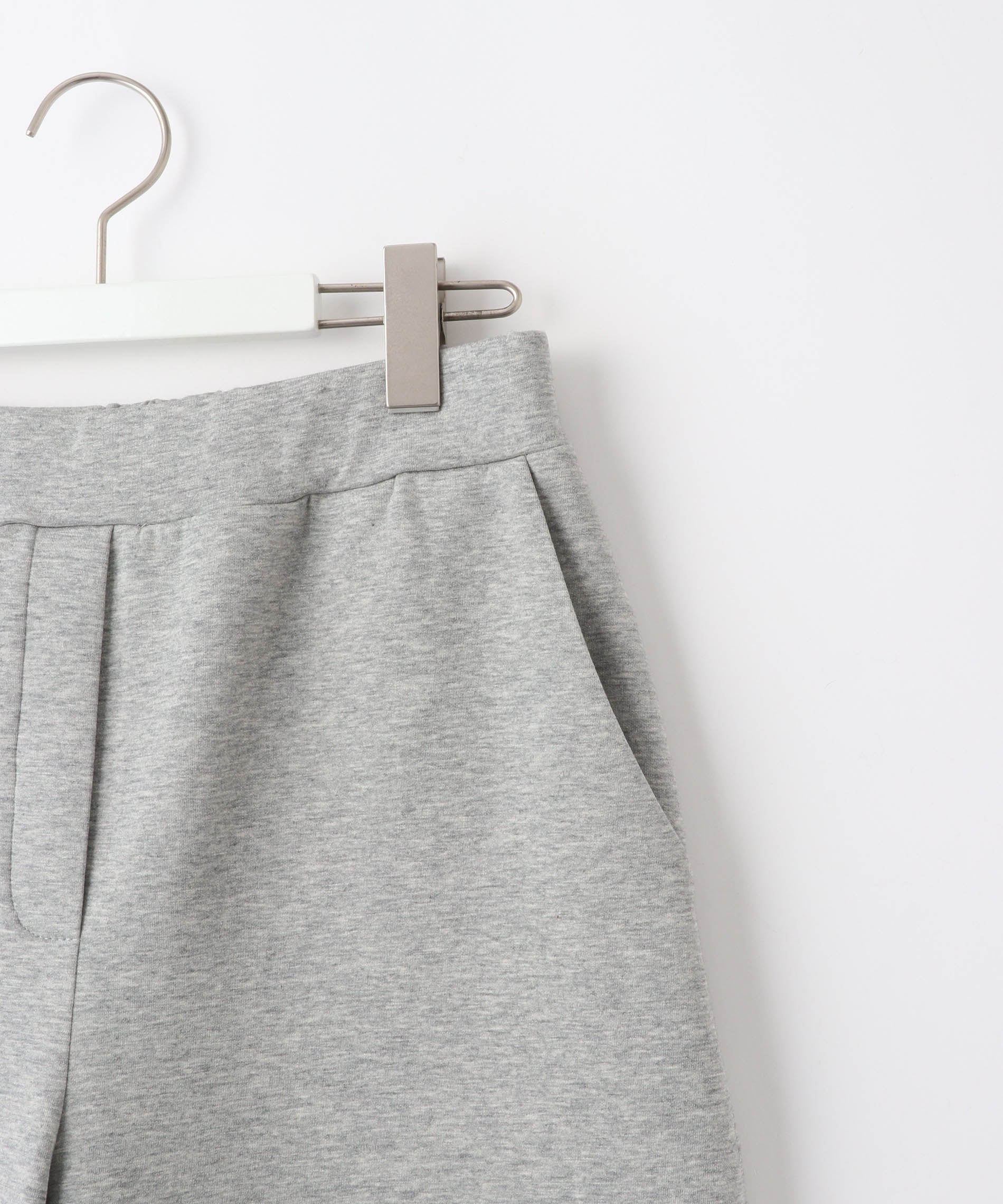 ストレッチダンボールバレルパンツ – FACE SANS FARD