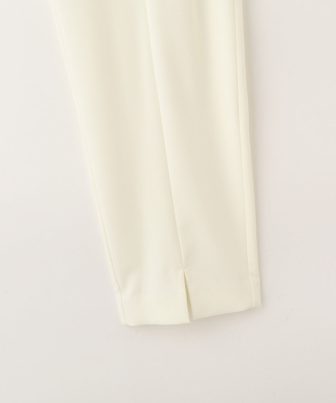 スリット入りバレルパンツ