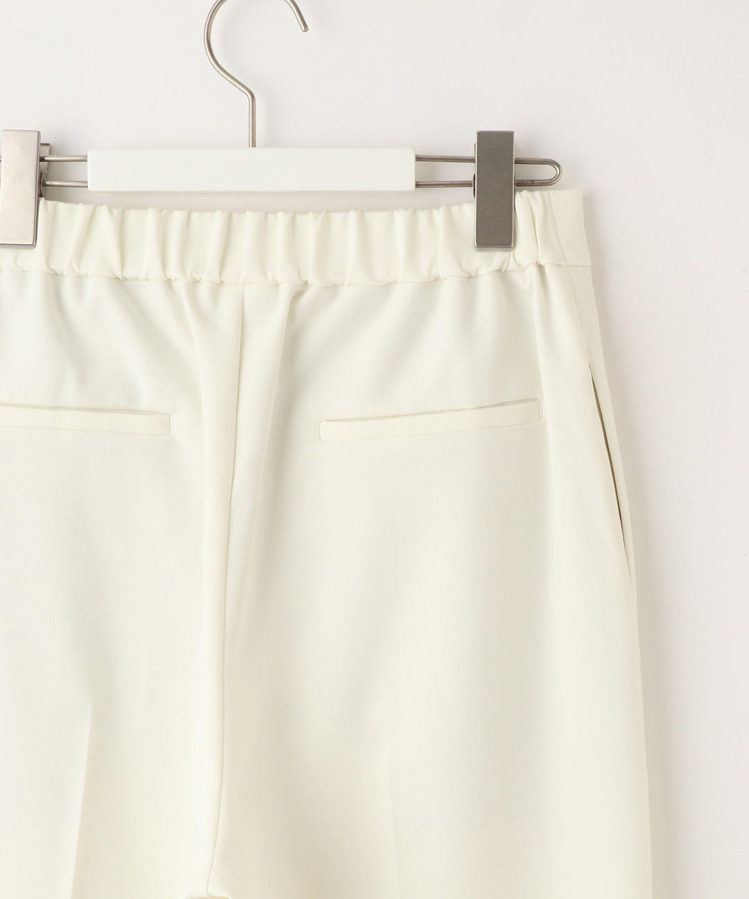 スリット入りバレルパンツ