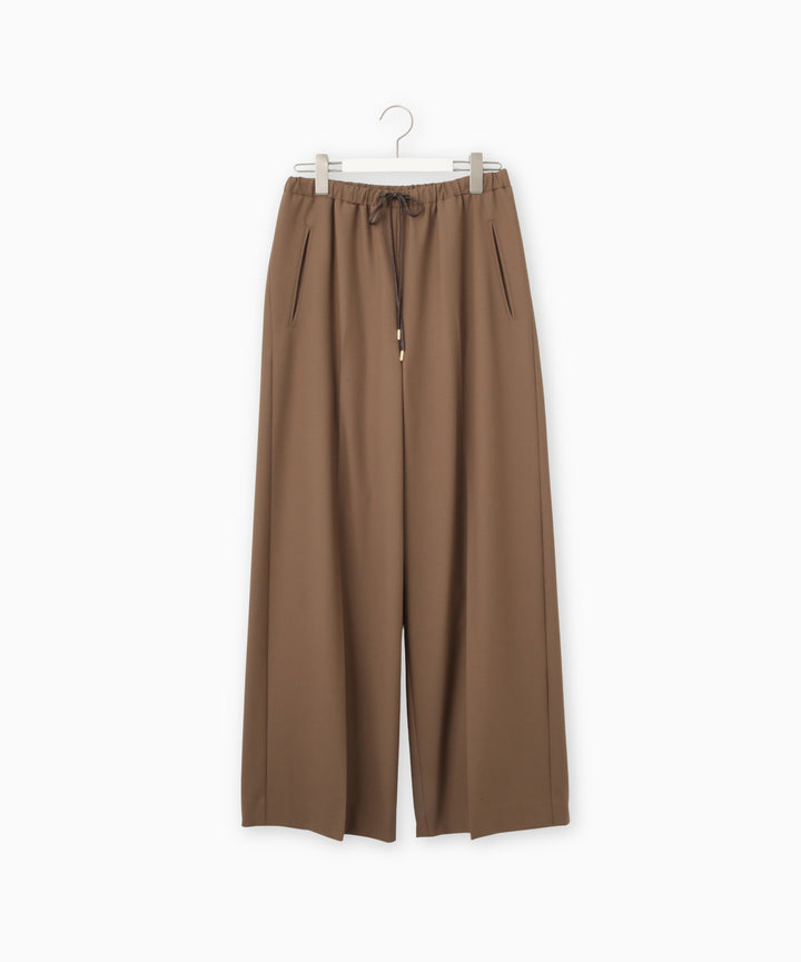 ストレッチワイドパンツ