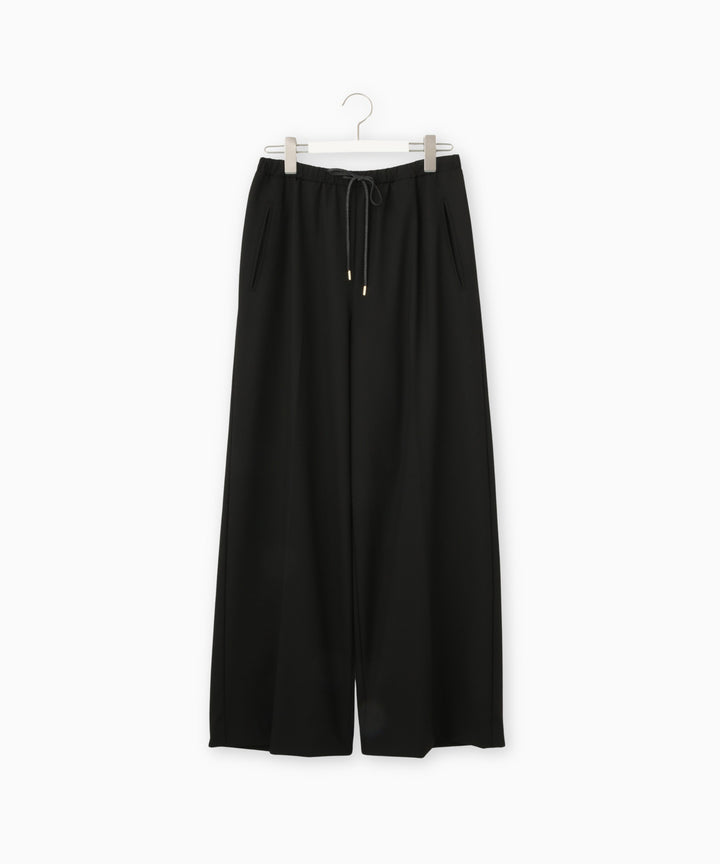 ストレッチワイドパンツ