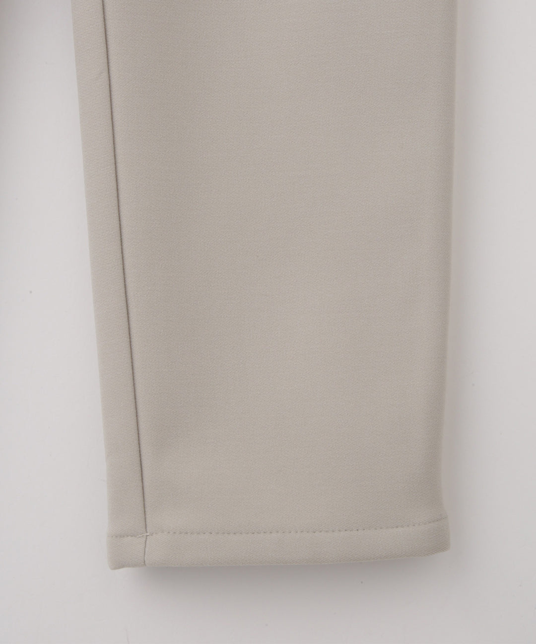 ウォームストレッチノータックパンツ