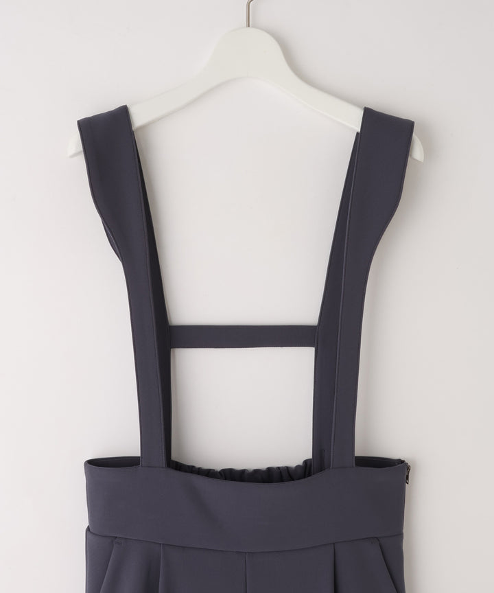 ストラップ付きタックワイドパンツ