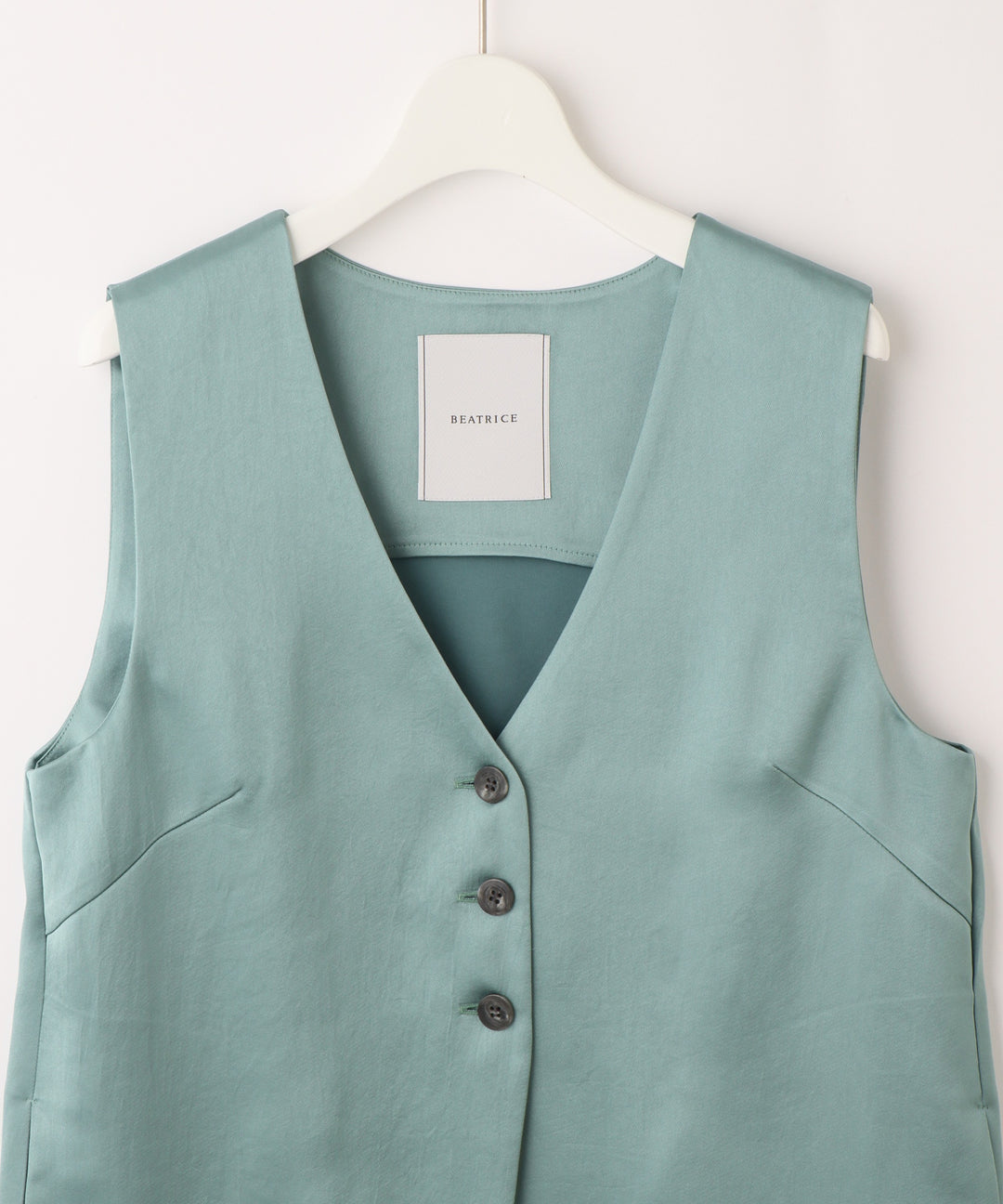ヴィンテージサテンVネックベスト