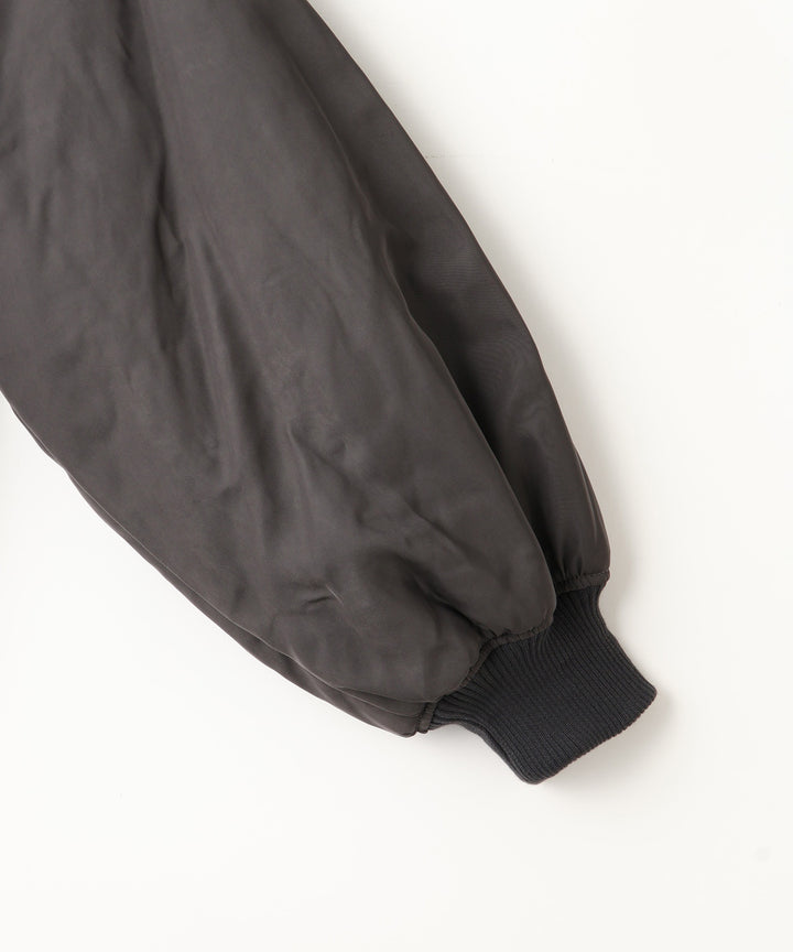 ツイルタックブルゾン