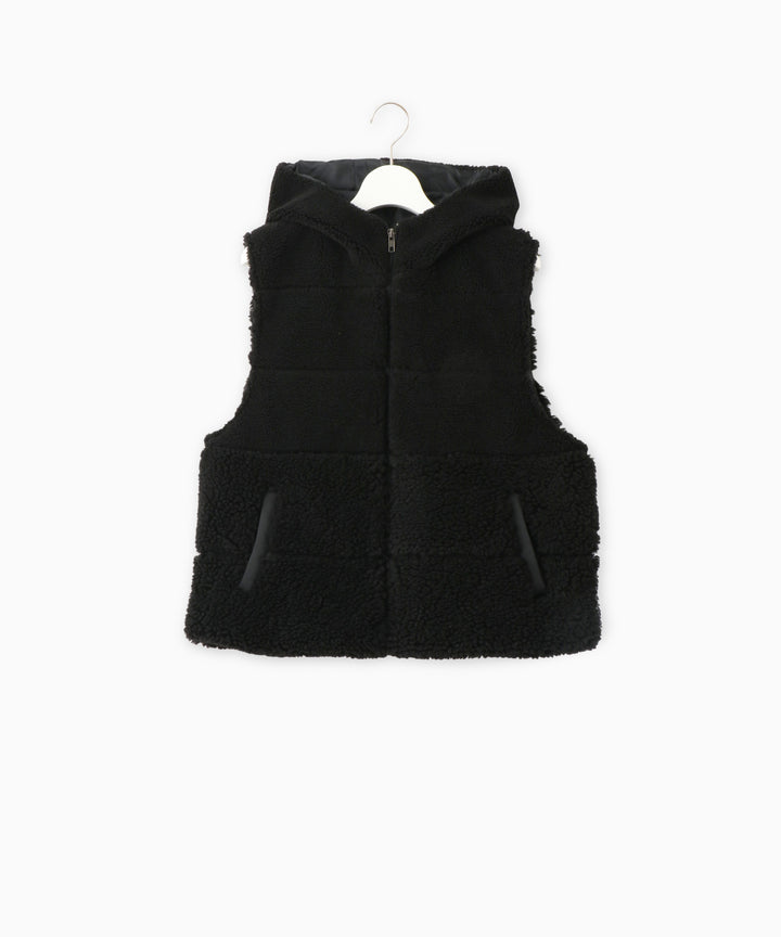 フード付きボアベスト