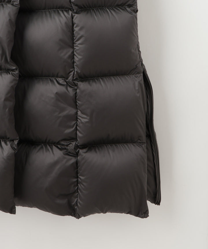 ボリュームカラーロングダウンベスト