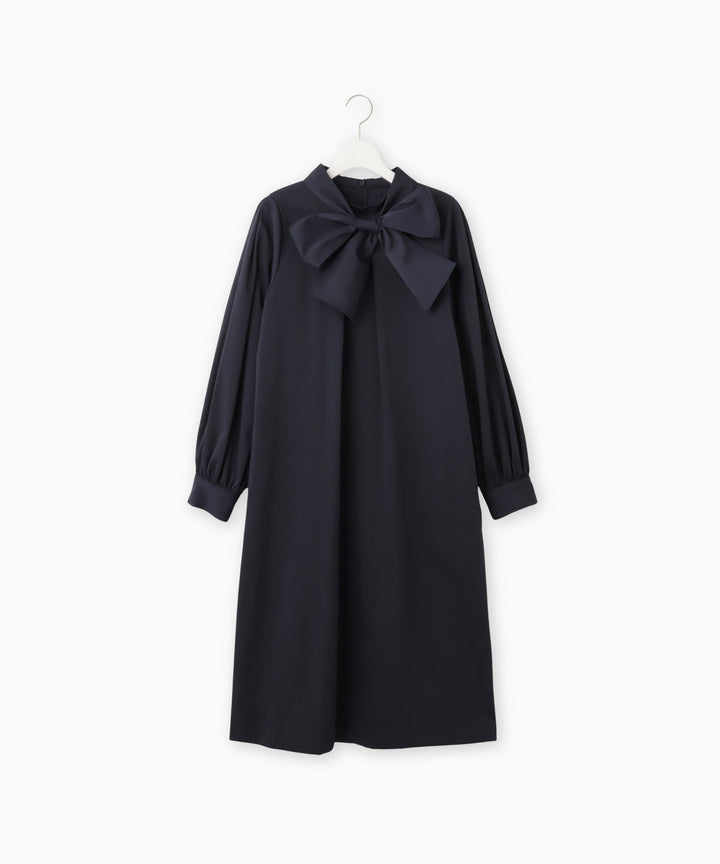 ボウタイリボンワンピース