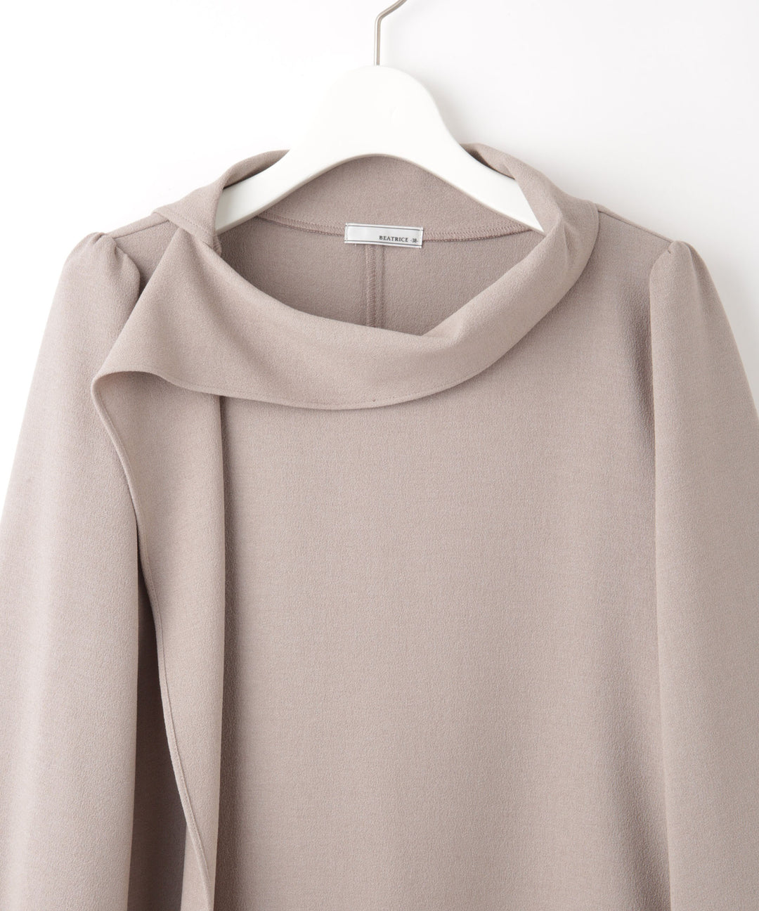 フリルドレープワンピース