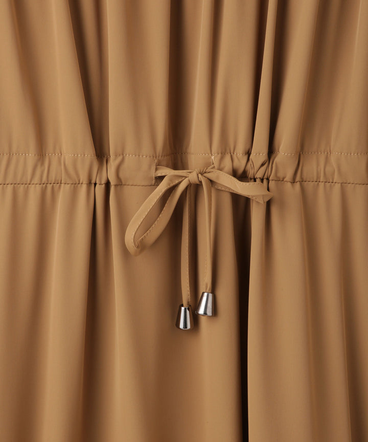 ウエストドロストワンピース