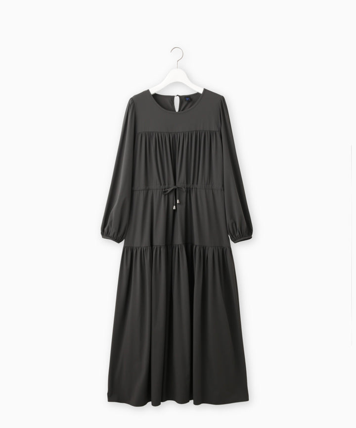 ウエストドロストワンピース