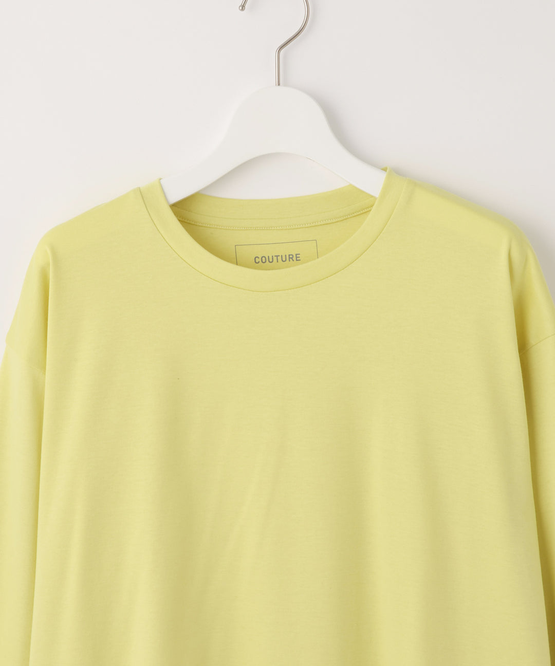 ラウンドヘムカットソー