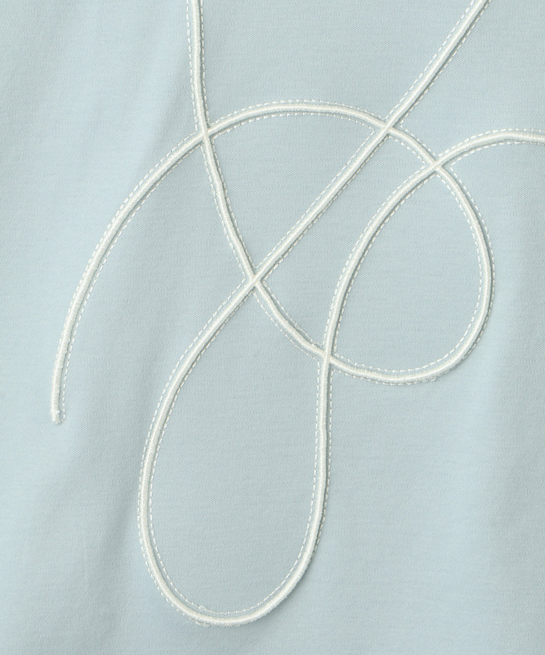 コード刺繍クルーネックトップス