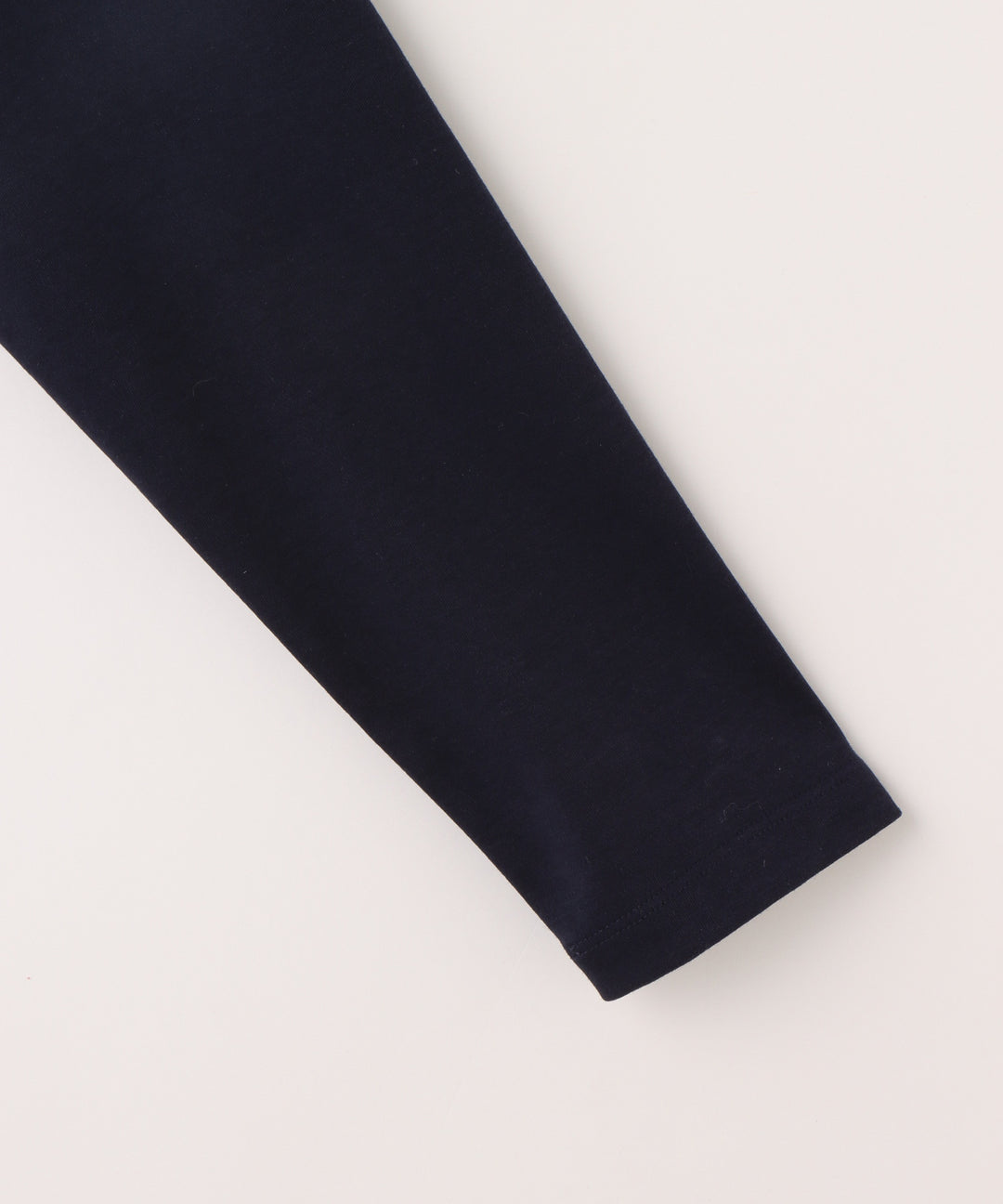 3Dフラワーモチーフプルオーバー