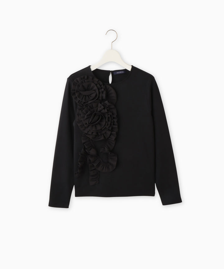 3Dフラワーモチーフプルオーバー