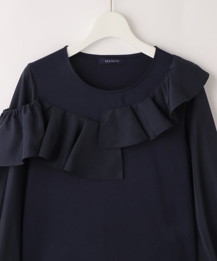 フリルドッキングトップス