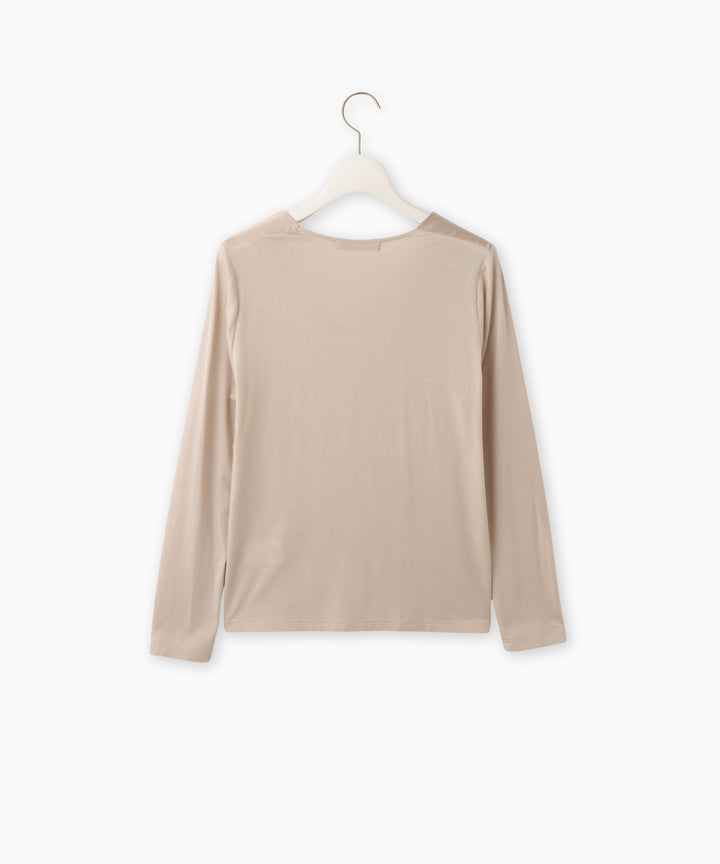 サテンVネックカットソー