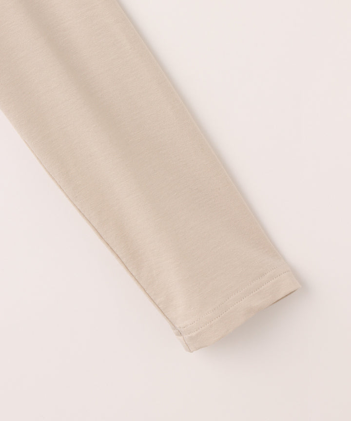 サテンVネックカットソー