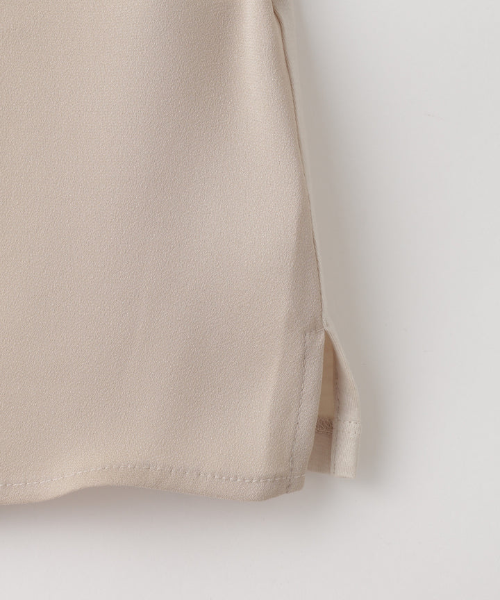 タックデザインカットソー