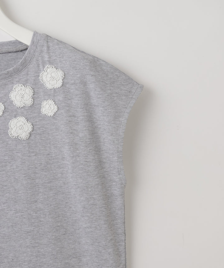 ビーズフラワー刺繍フレンチスリーブTシャツ