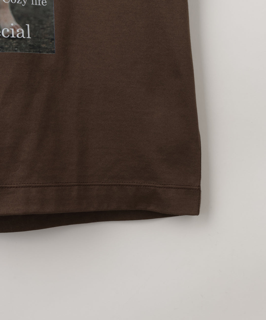 フォトグラフィックプリントTシャツ