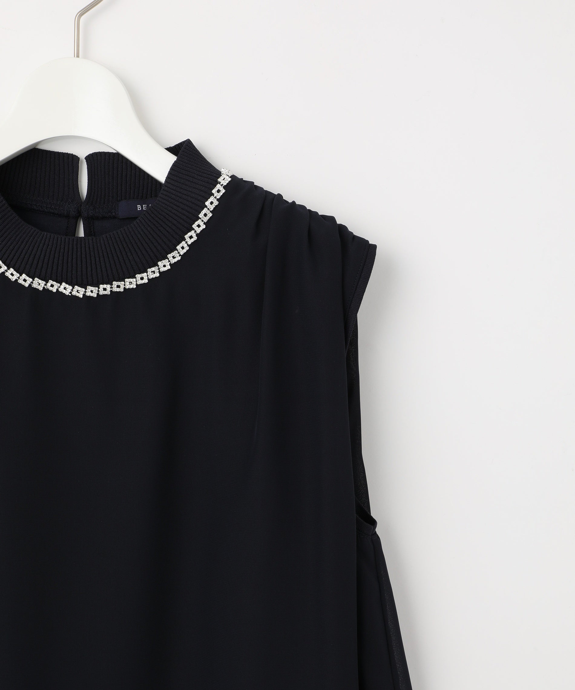 ラインストーンノースリーブトップス – FACE SANS FARD