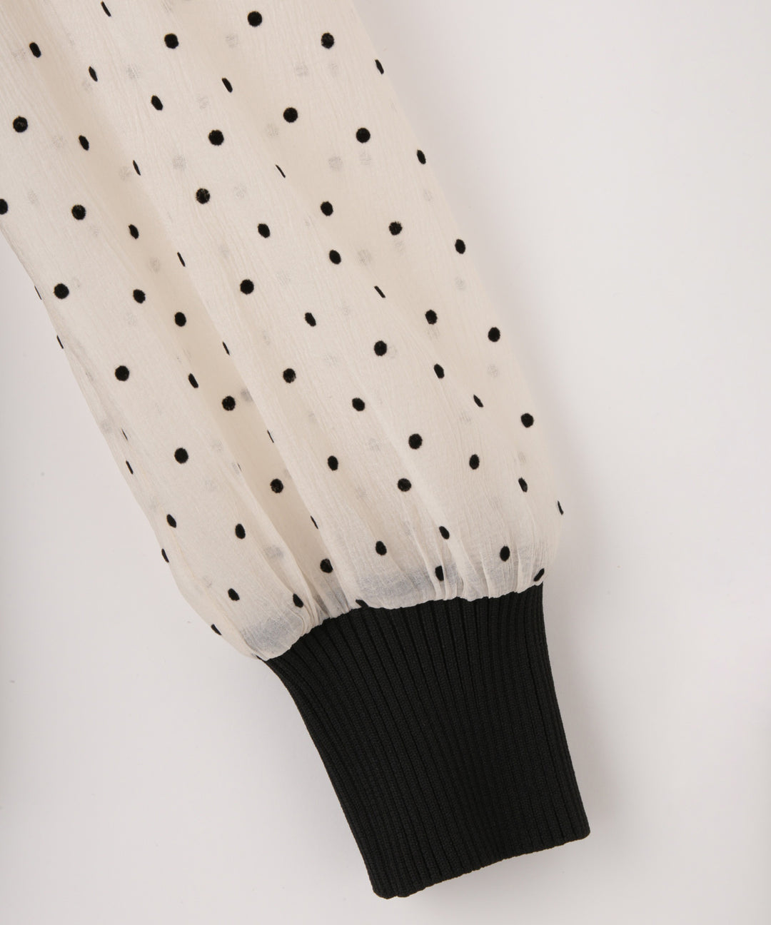 ニットビスチェプルオーバー