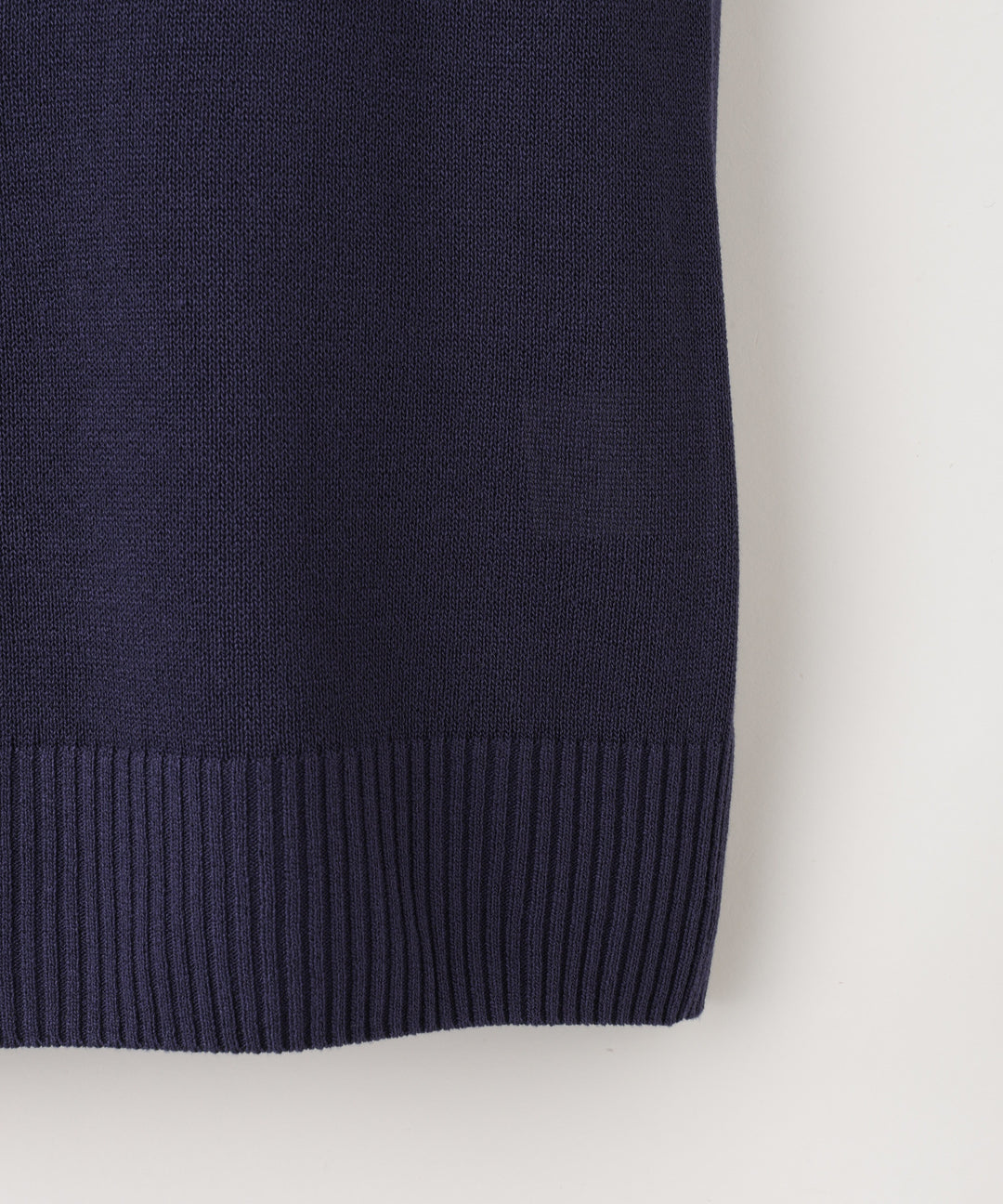 Shirt-Collared Sleeveless Knit