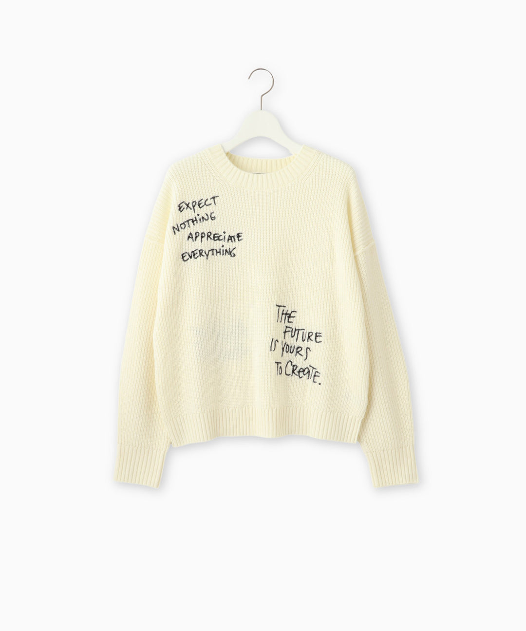 レタリング刺繍クルーネックニット