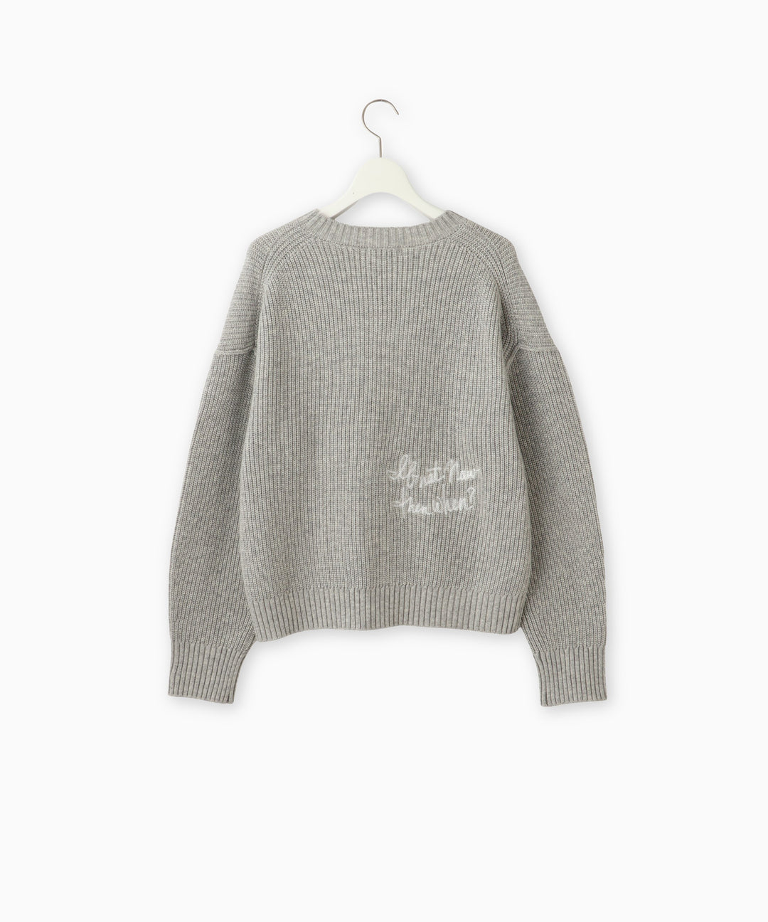 レタリング刺繍クルーネックニット